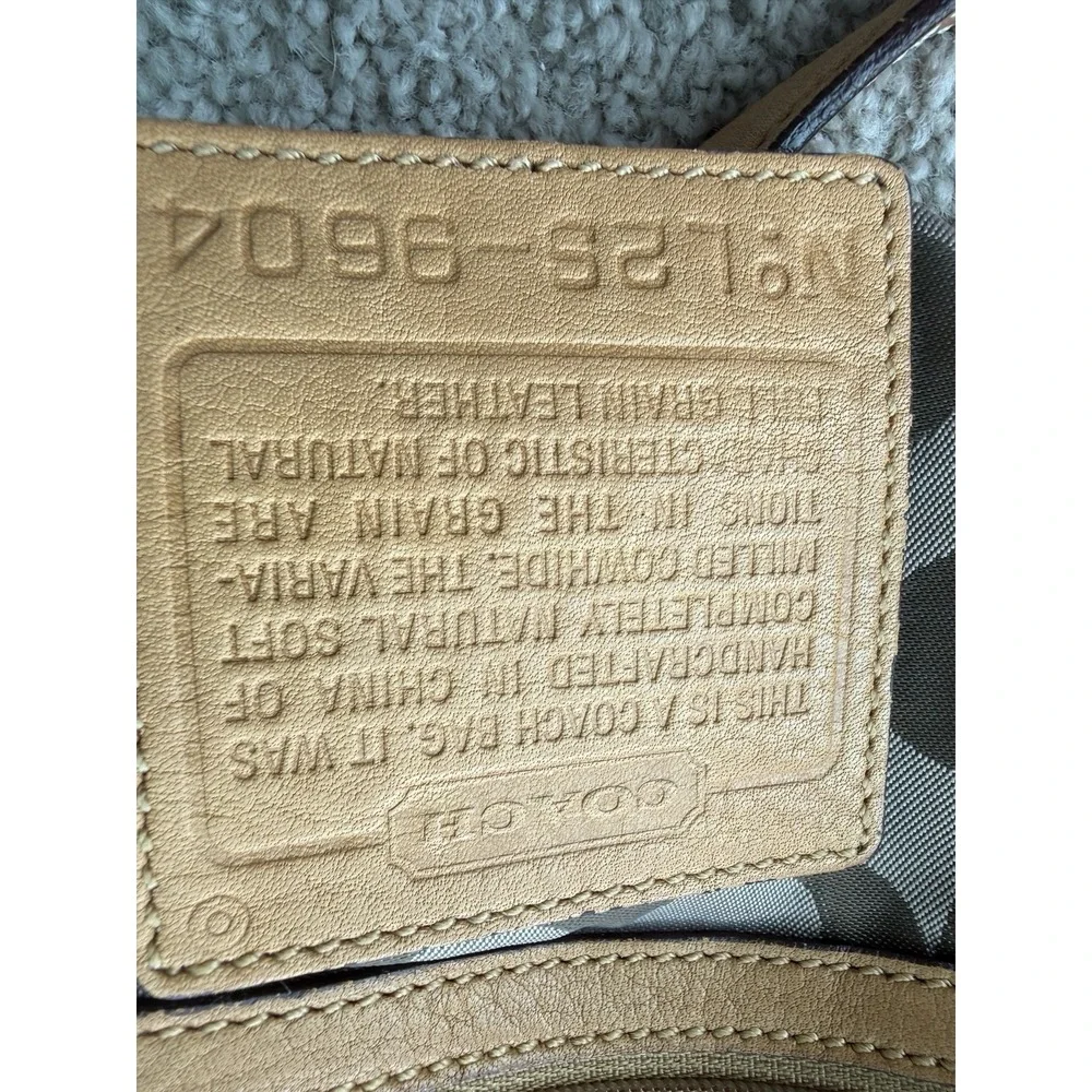 Coach vintage 2006